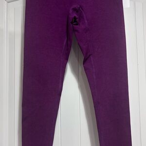 NWT Isla Movement Tights Yoga /Workout Pants Women’s S RN163381 Size Small .